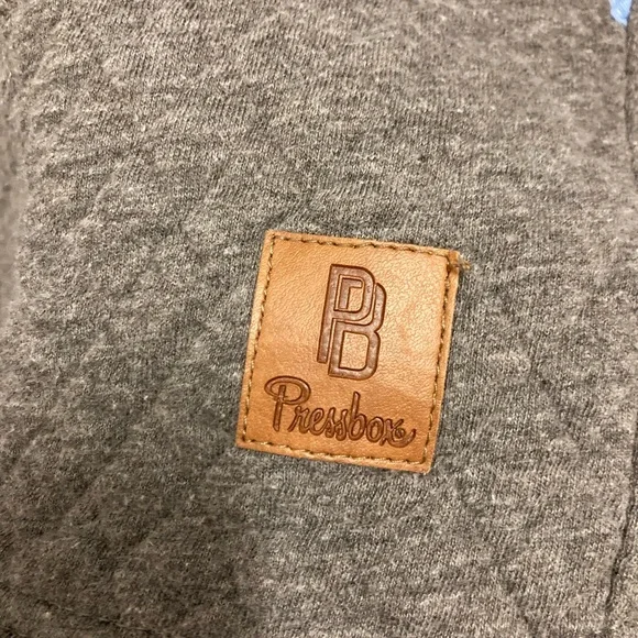 Pressbox Carolina Tar Heels Women’s Quilted Pullover Size Large - Picture 5 of 6